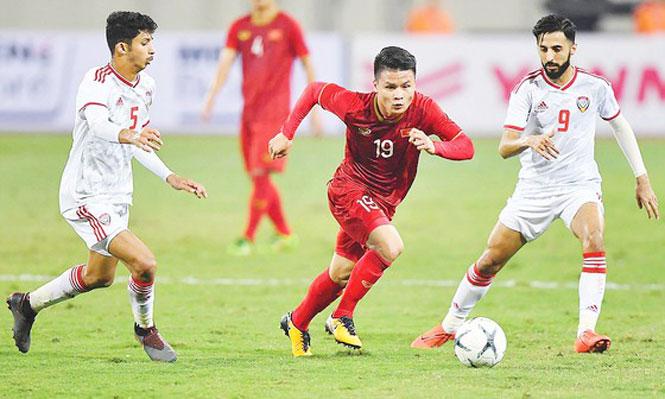 So sánh chất lượng xem bóng đá trên Vaoroi TV với các trang khác